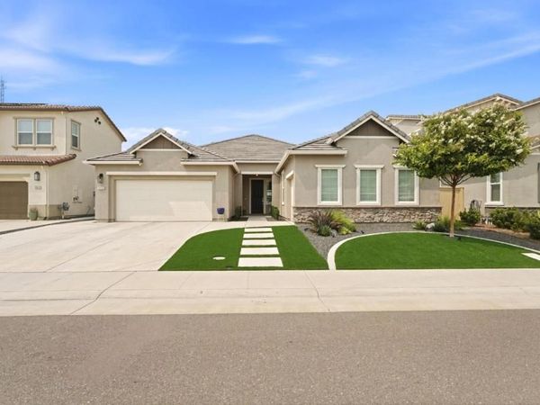 2032 Challenger Way, Roseville, CA 95747