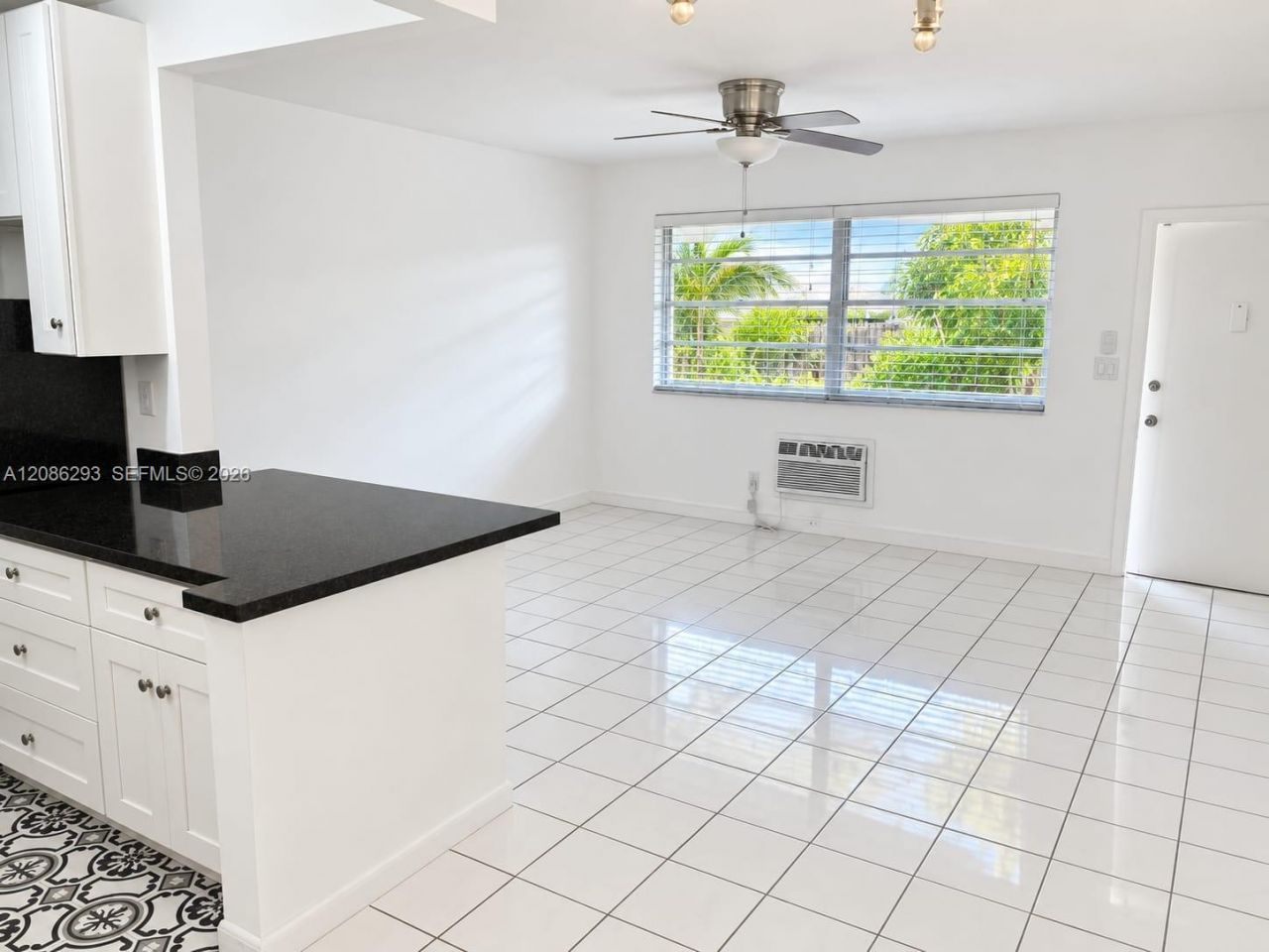 2915 Plunkett St, Unit 11D, Hollywood, FL 33020 Photo