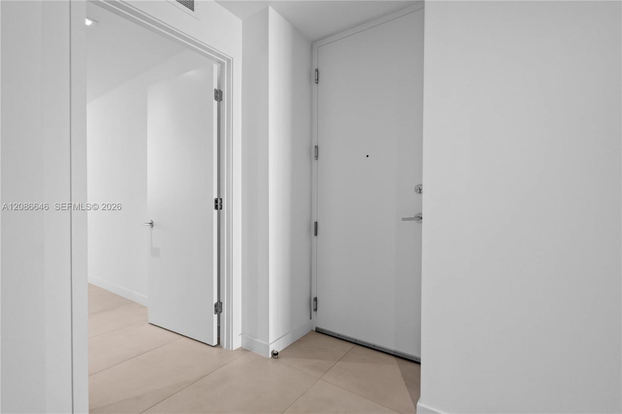 1400 Biscayne Blvd, Unit 3003, Miami, FL 33132 Photo