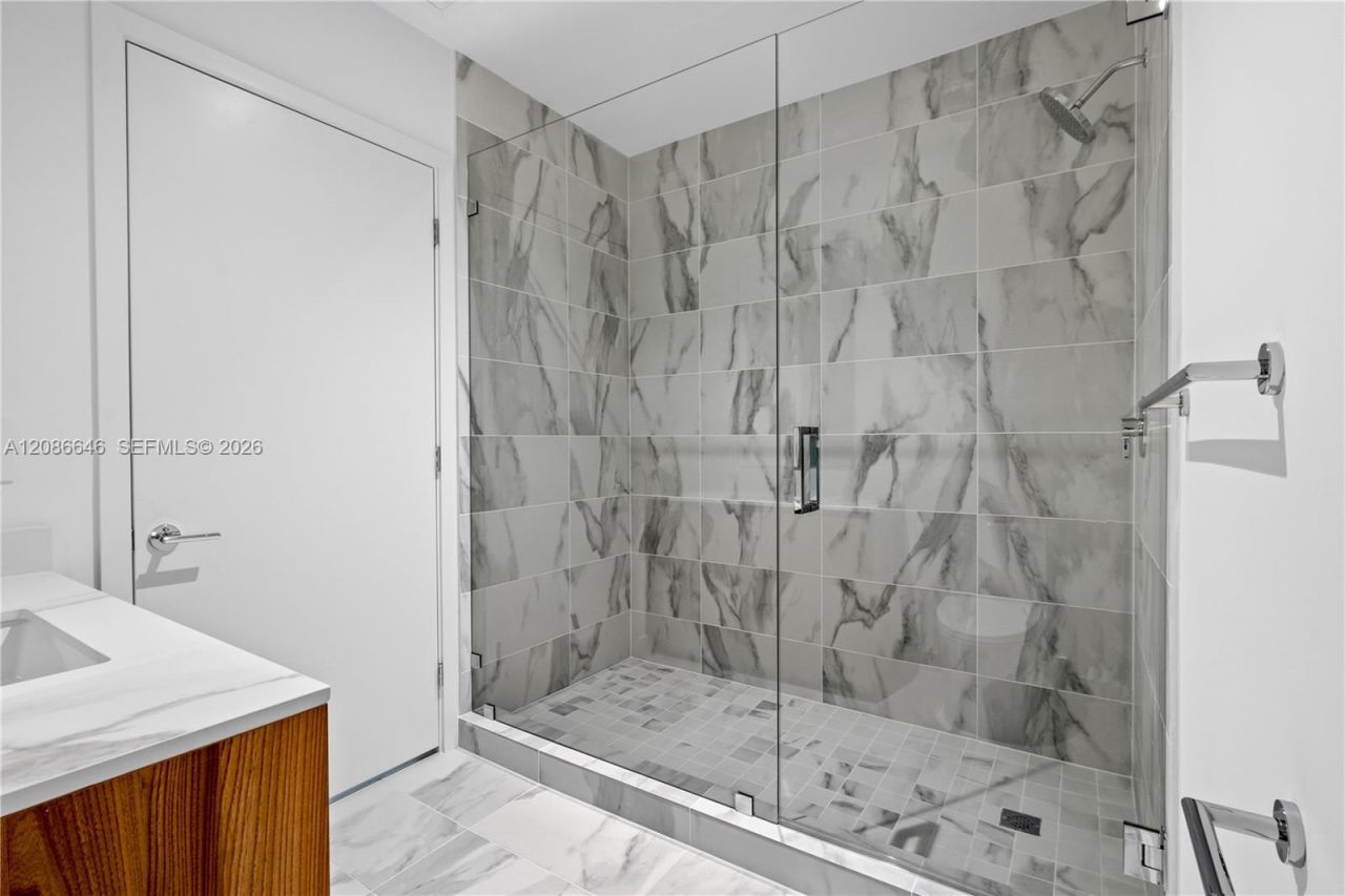 1400 Biscayne Blvd, Unit 3003, Miami, FL 33132 Photo