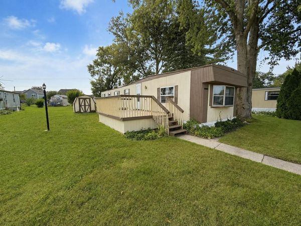 513 Spruce Drive, BELVIDERE, IL 61008