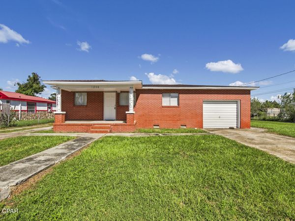 1208 Louisiana Avenue , Panama City, FL 32401