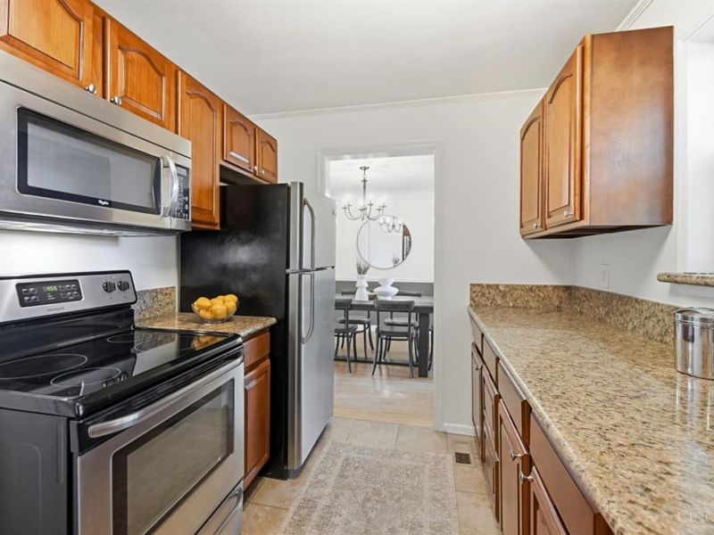 5805 Valley View Avenue, Cincinnati, OH 45213 Photo 13