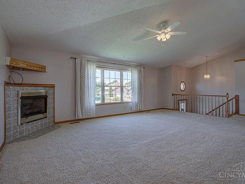 40 Thornhill Drive, Hamilton, OH 45013 Photo 4