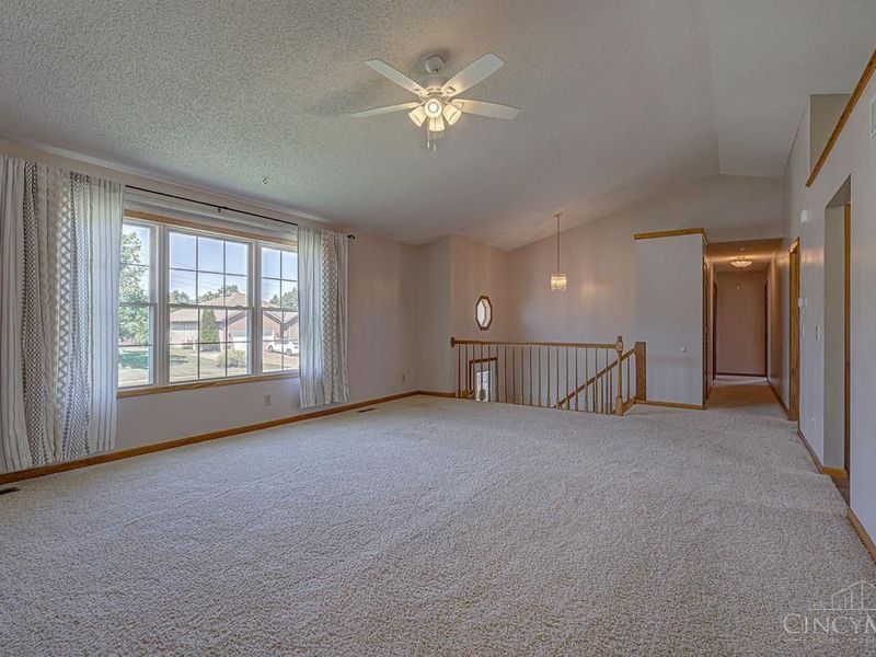 40 Thornhill Drive, Hamilton, OH 45013 Photo 5