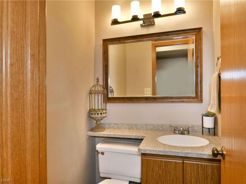 4052 Saint Andrews Court, Unit 4, Canfield, OH 44406 Photo 13
