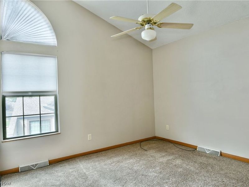 4052 Saint Andrews Court, Unit 4, Canfield, OH 44406 Photo 22