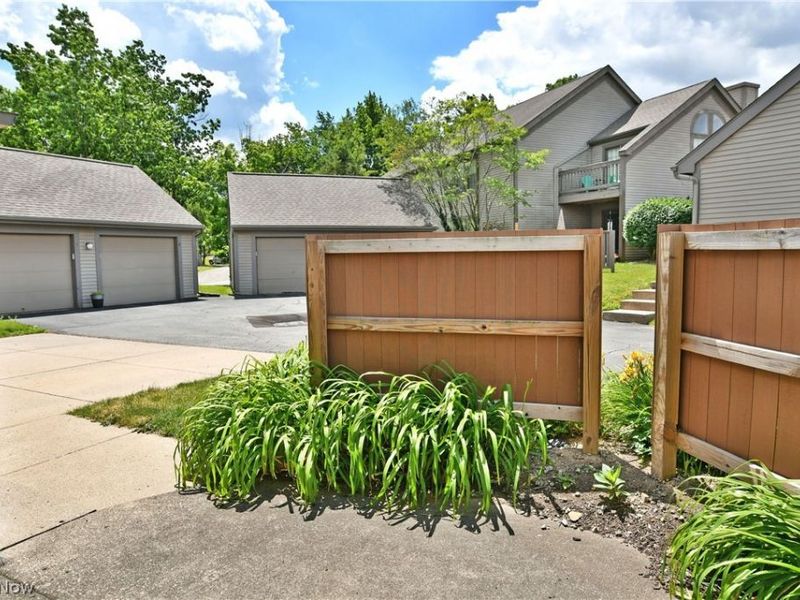 4052 Saint Andrews Court, Unit 4, Canfield, OH 44406 Photo 33