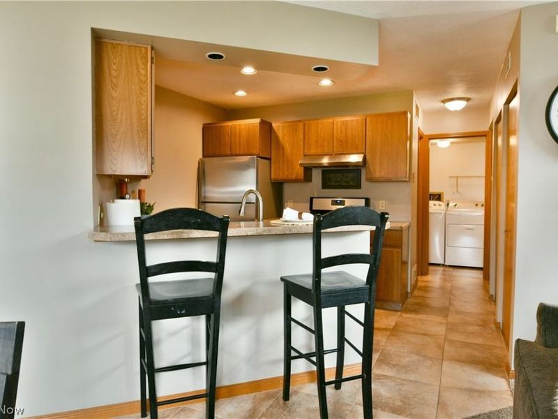 4052 Saint Andrews Court, Unit 4, Canfield, OH 44406 Photo 9