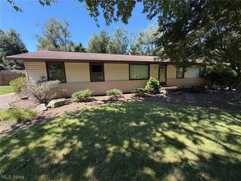 6322 Chiltern Road NW, Canal Fulton, OH 44614 Photo 3