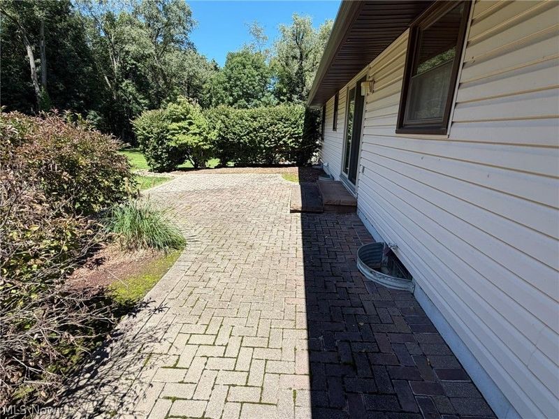 6322 Chiltern Road NW, Canal Fulton, OH 44614 Photo 6