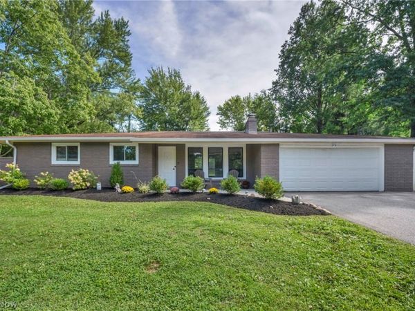 7703 Roselawn Drive , Mentor, OH 44060