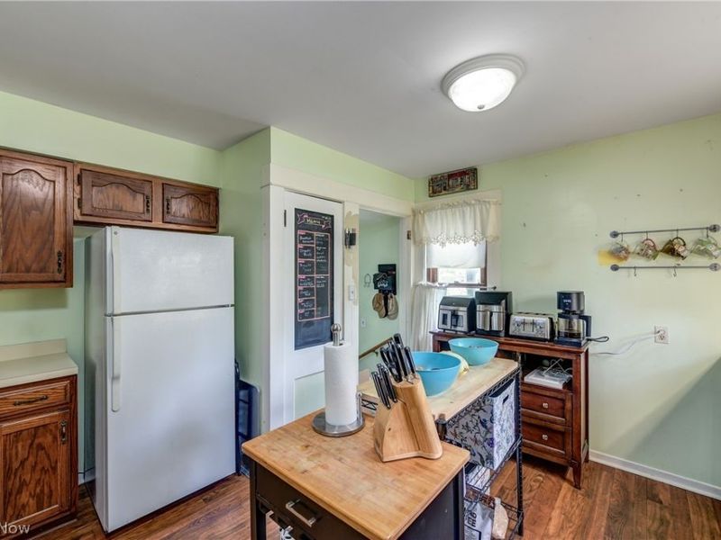 8424 Usher Road, Olmsted Falls, OH 44138 Photo 12