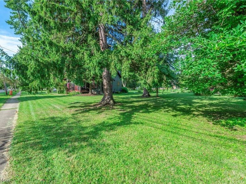 8424 Usher Road, Olmsted Falls, OH 44138 Photo 40