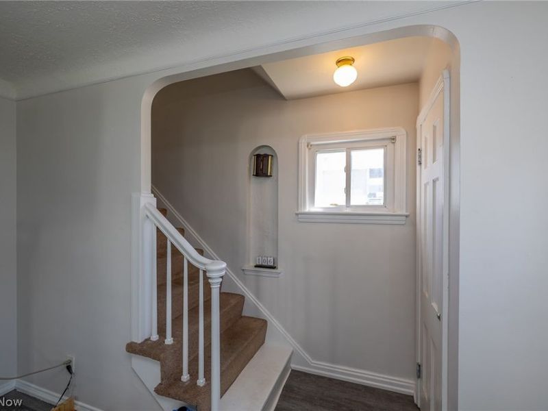 4402 Pershing Avenue, Parma, OH 44134 Photo 14