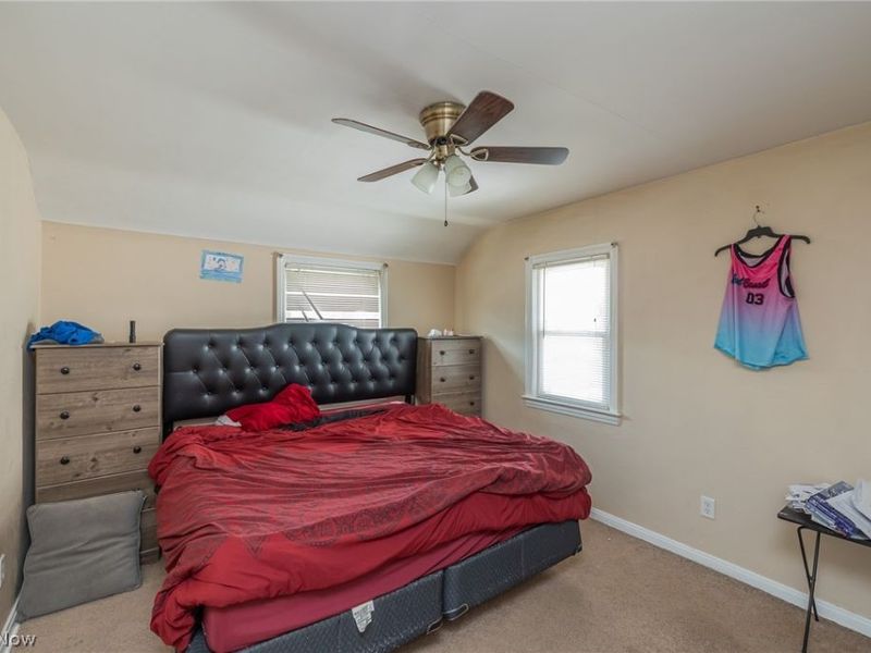 4402 Pershing Avenue, Parma, OH 44134 Photo 15