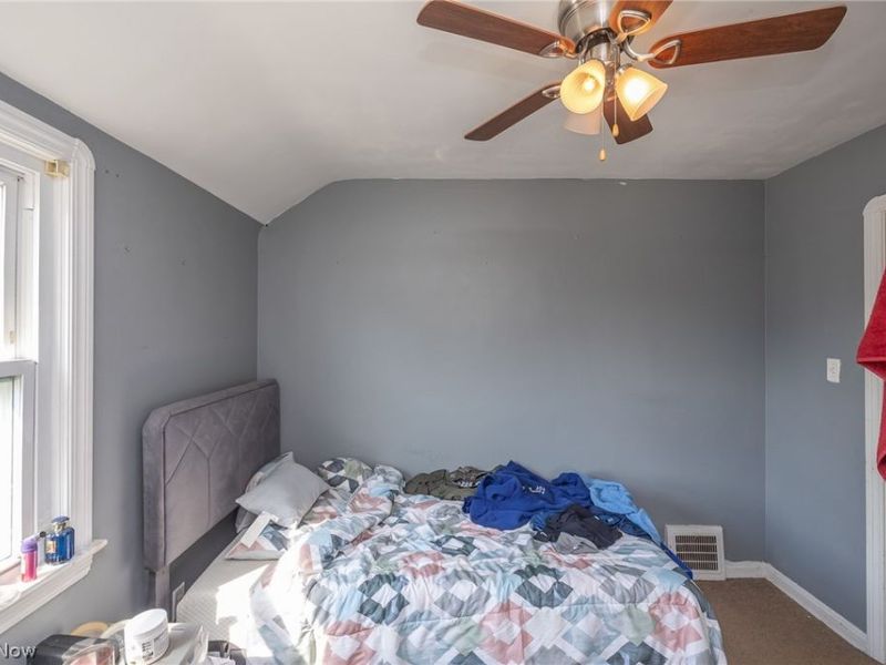 4402 Pershing Avenue, Parma, OH 44134 Photo 20