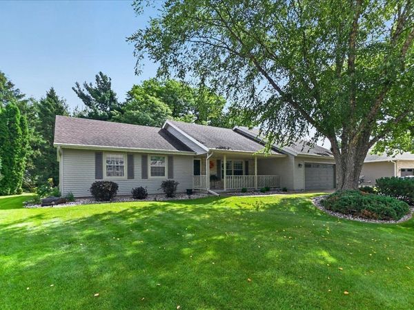 617 Kvamme Lane, Stoughton, WI 53589