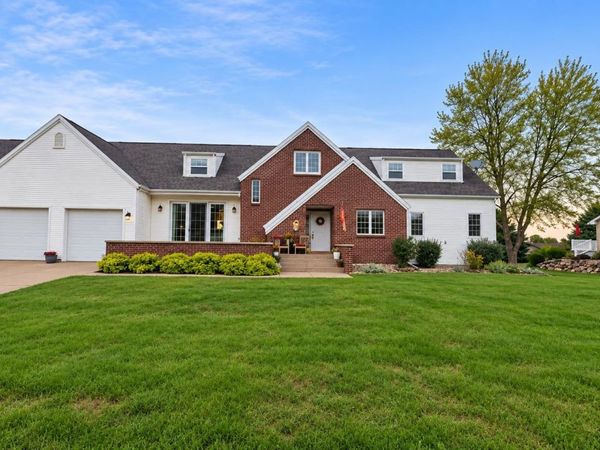 840 1st Street NE, Hartley, IA 51346