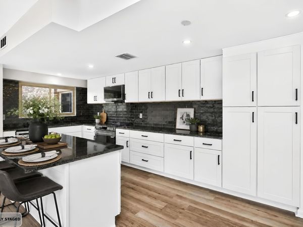 4200 West End Ave, Unit 411, Nashville, TN 37205