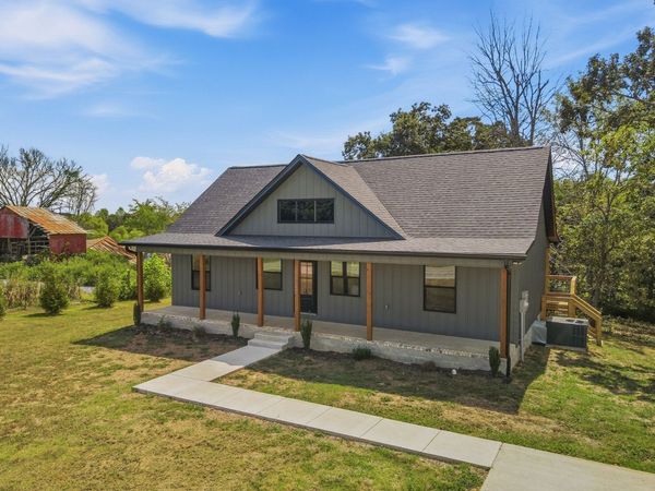 11726 W Green Hill Rd, Smithville, TN 37166