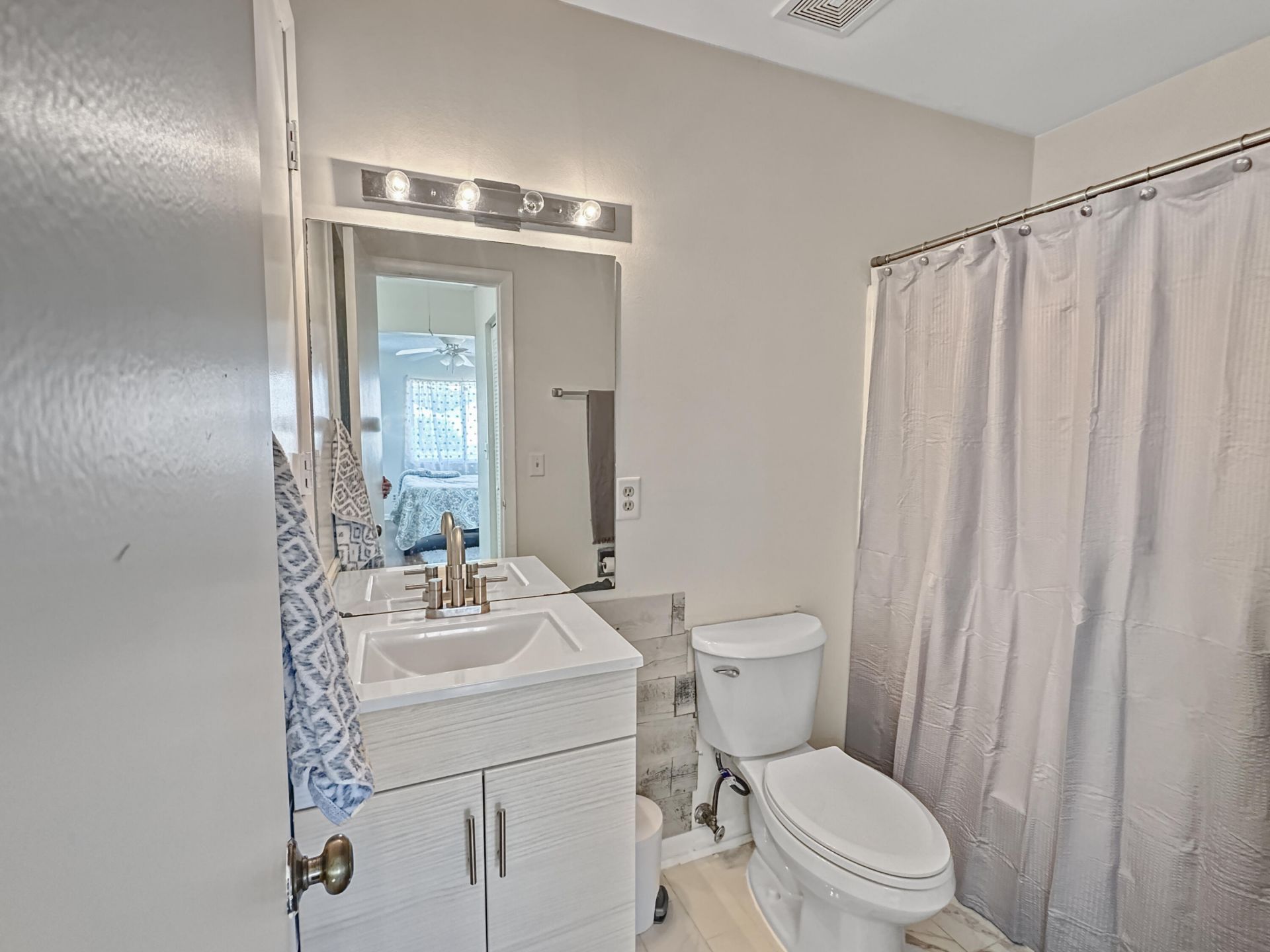 5747 Deer Run Drive, Unit 1L, Fort Pierce, FL 34951 Photo