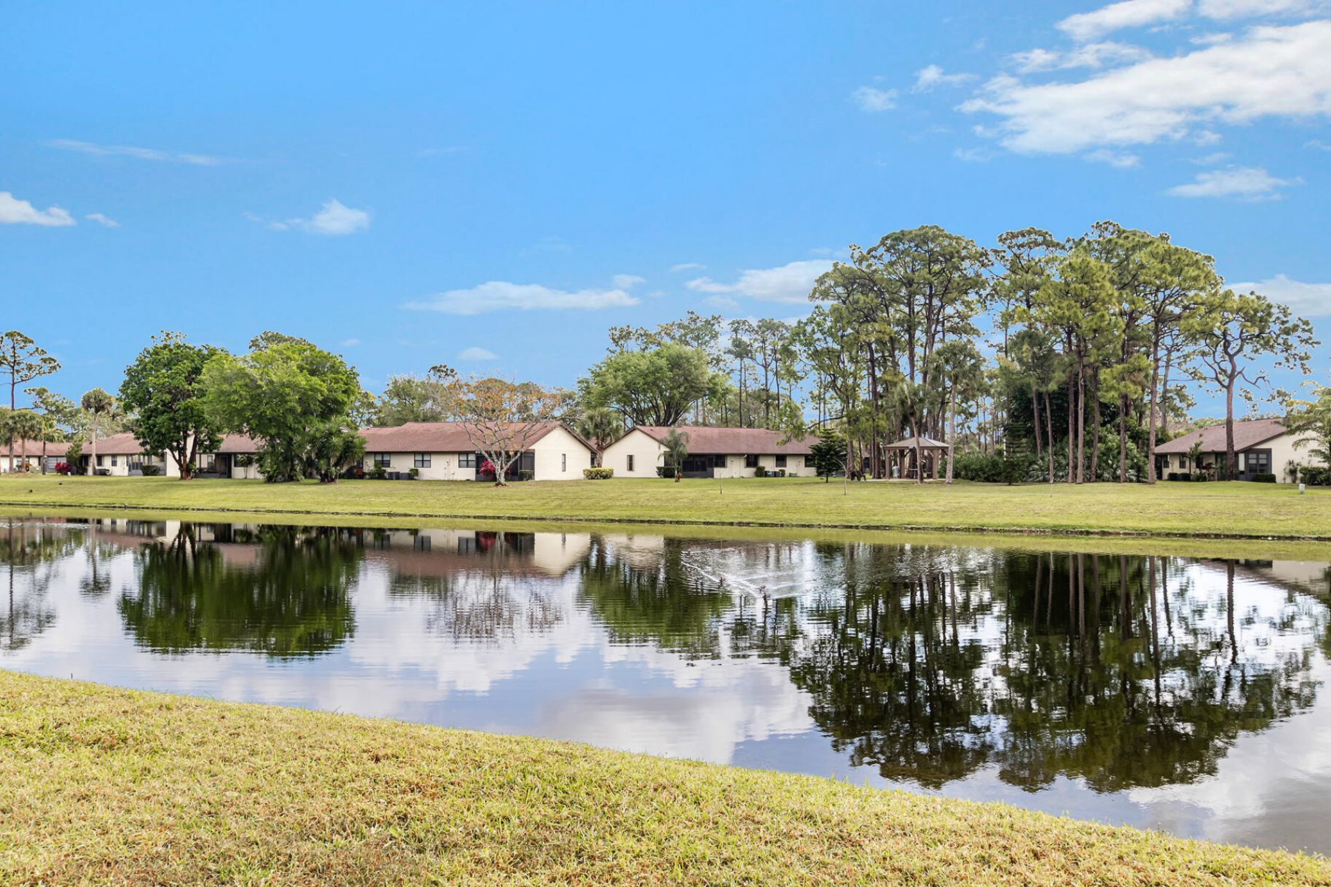 423 Narrowleaf Court, Royal Palm Beach, FL 33411 Photo
