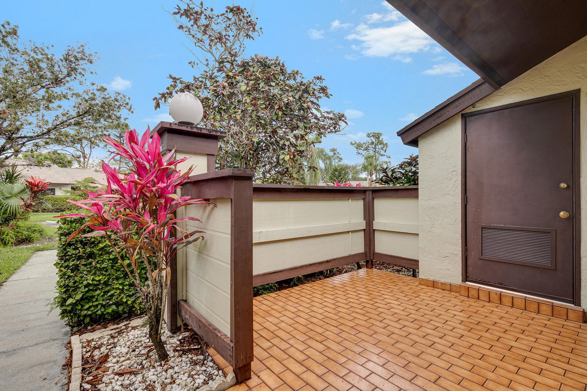 423 Narrowleaf Court, Royal Palm Beach, FL 33411 Photo