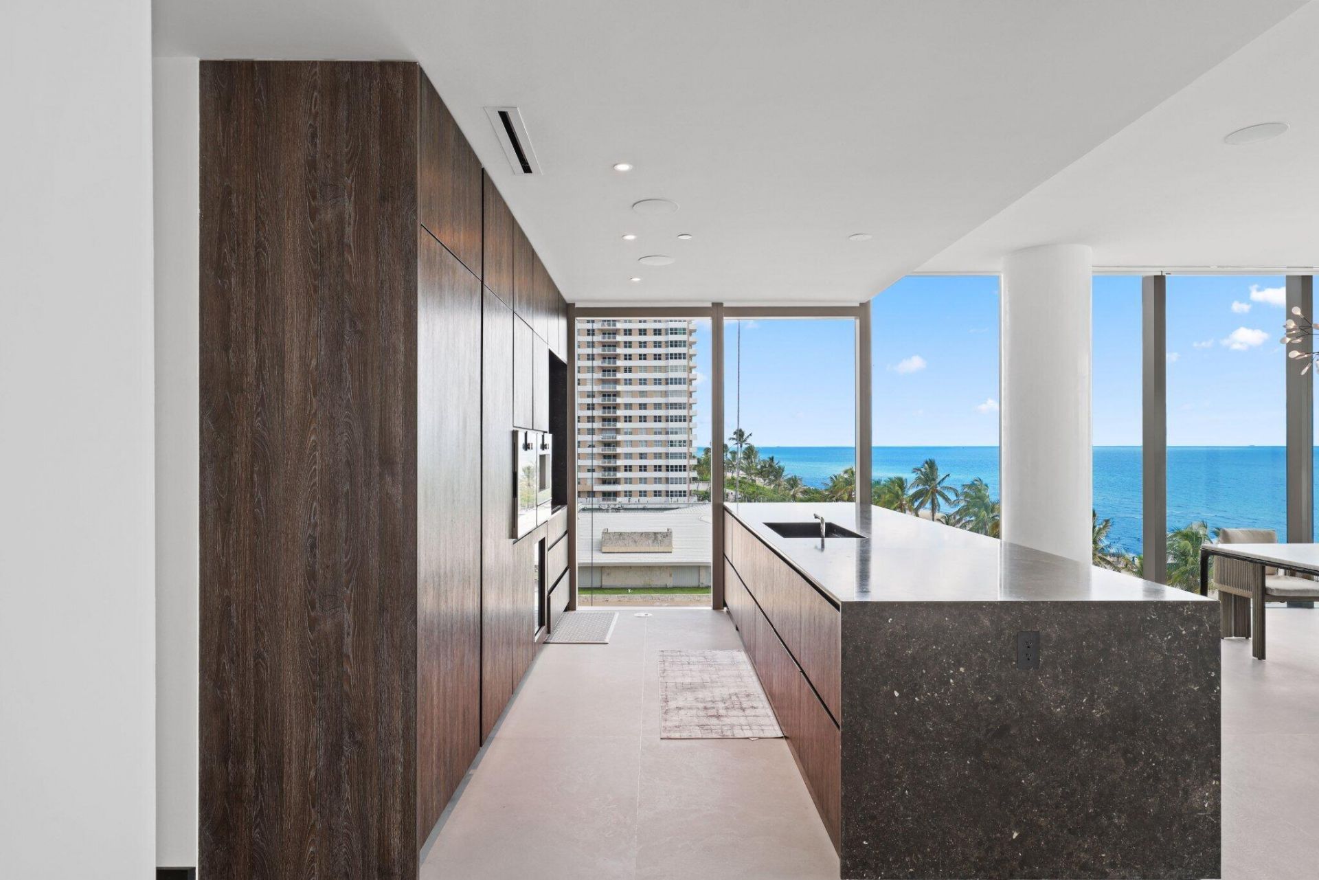 2000 S Ocean Drive, Unit 5A, Hallandale Beach, FL 33009 Photo