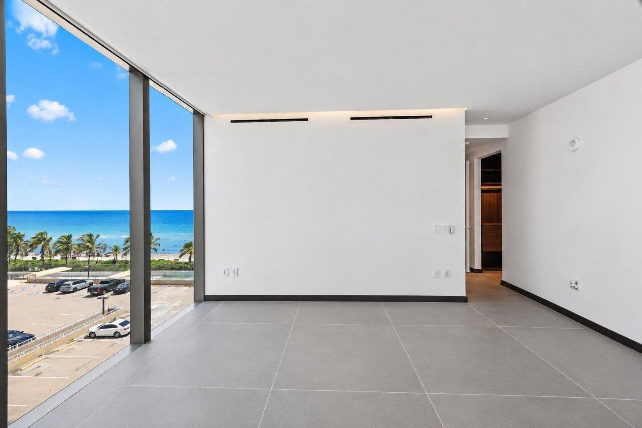 2000 S Ocean Drive, Unit 5A, Hallandale Beach, FL 33009 Photo
