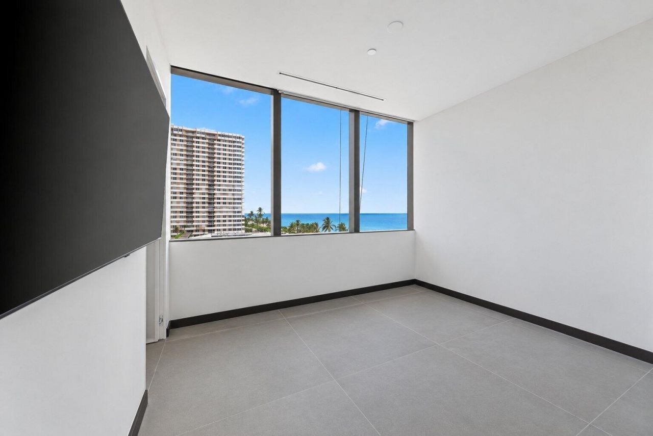 2000 S Ocean Drive, Unit 5A, Hallandale Beach, FL 33009 Photo