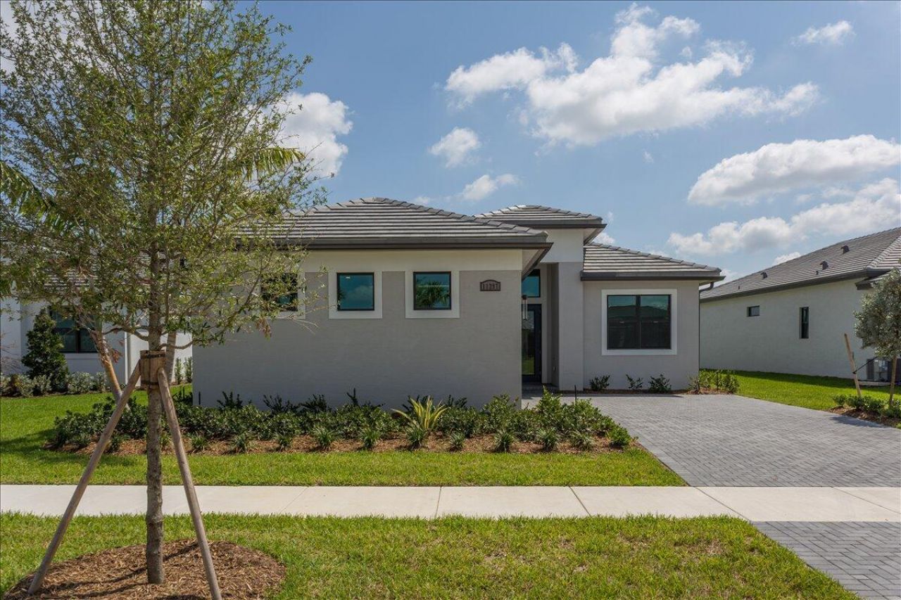 11297 SW Pietra Way, Port Saint Lucie, FL 34987 Photo