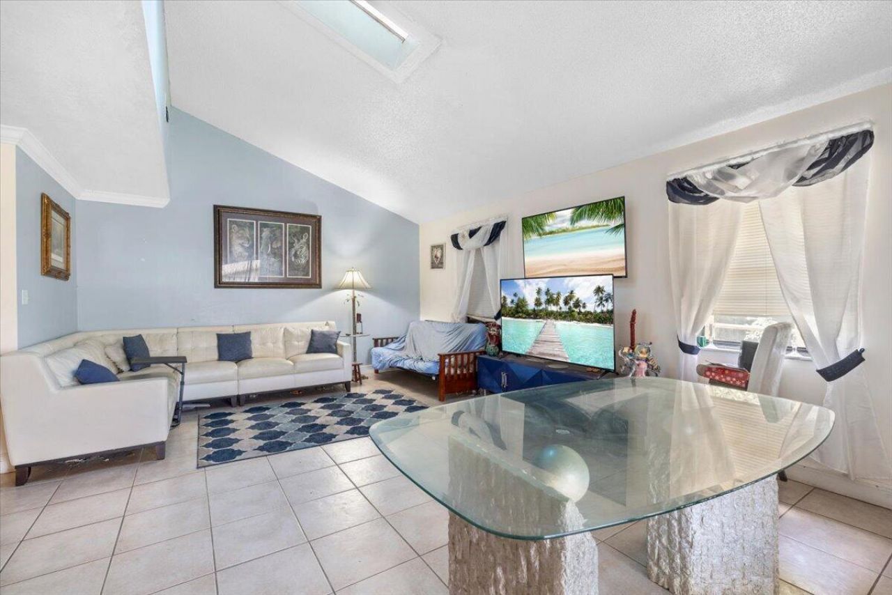 7409 Penny Lane, Fort Pierce, FL 34951 Photo