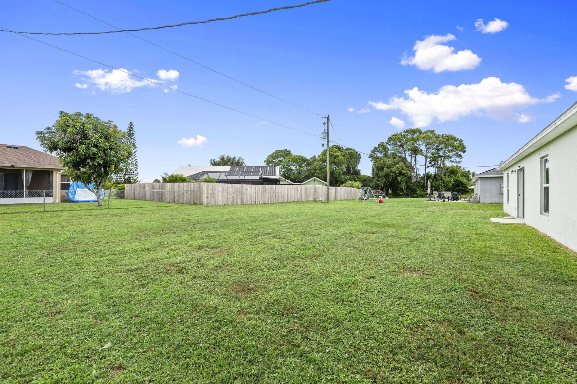 474 NE Mainsail Street, Port Saint Lucie, FL 34983 Photo