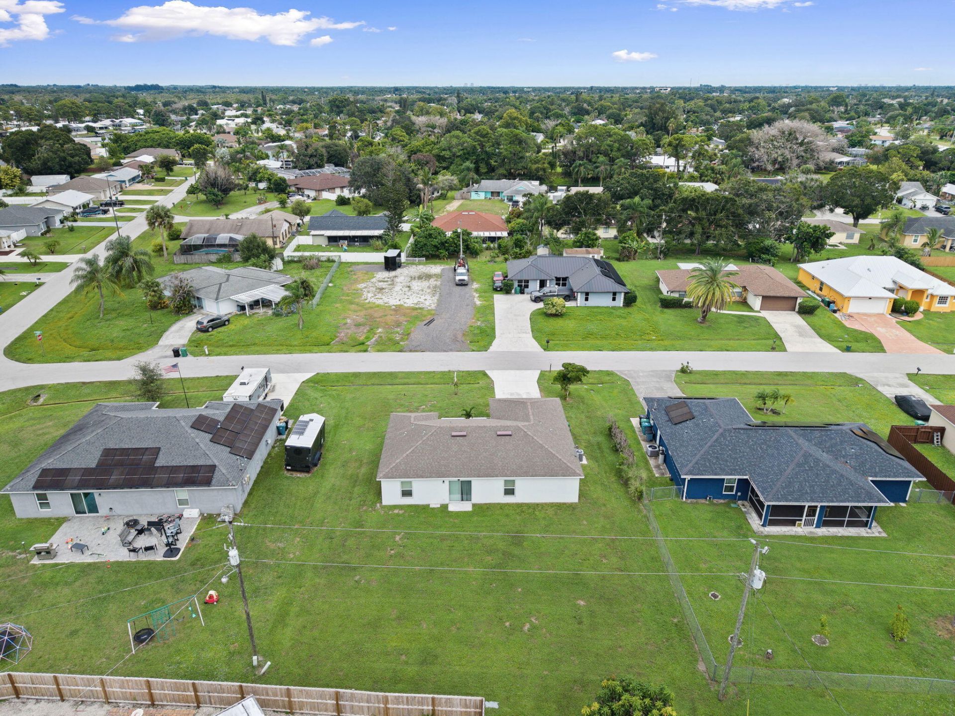 474 NE Mainsail Street, Port Saint Lucie, FL 34983 Photo