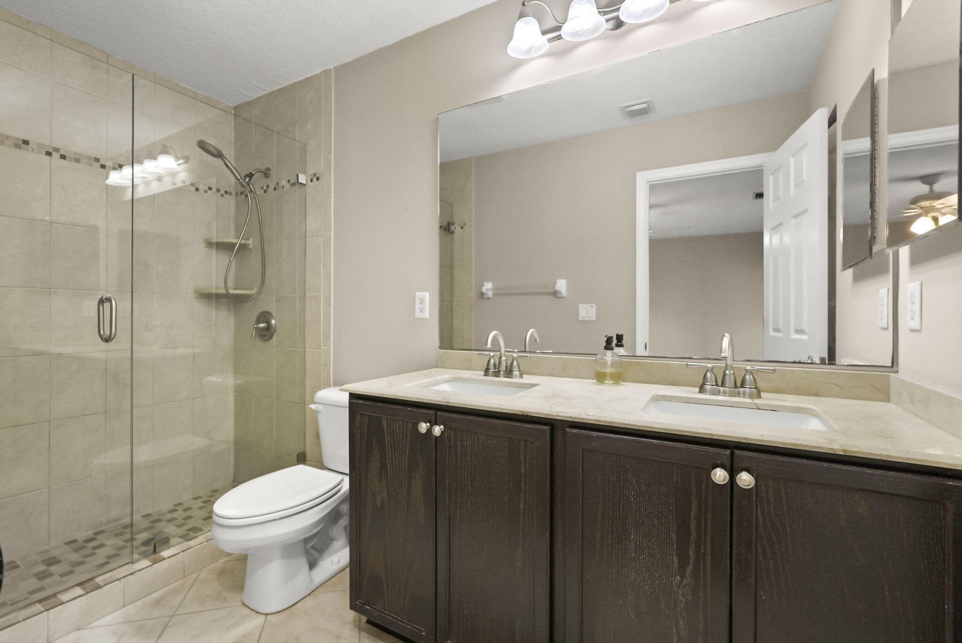 5963 Glasgow Way, Tamarac, FL 33321 Photo