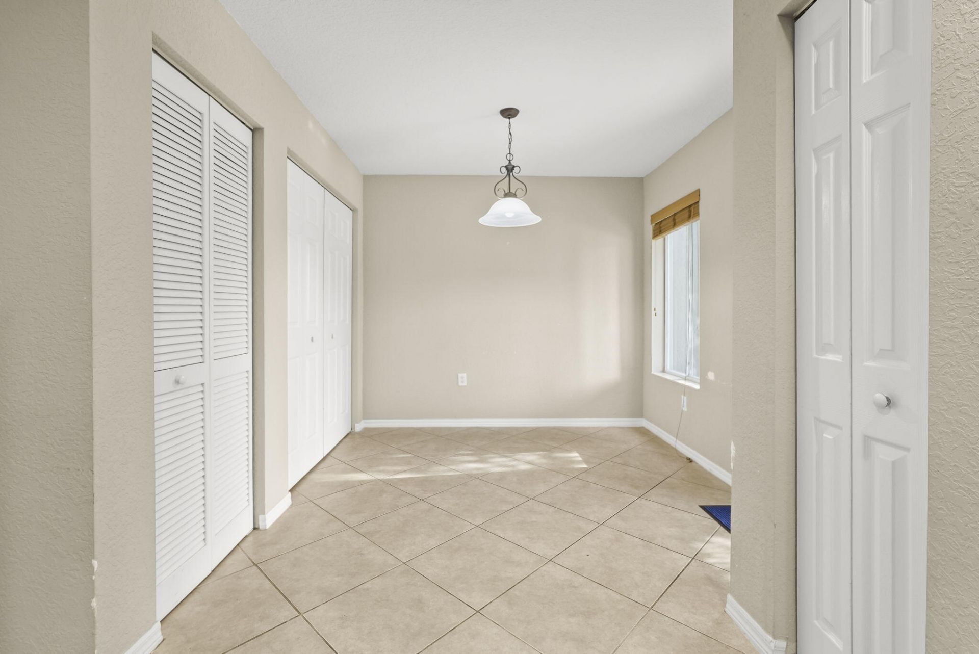 5963 Glasgow Way, Tamarac, FL 33321 Photo