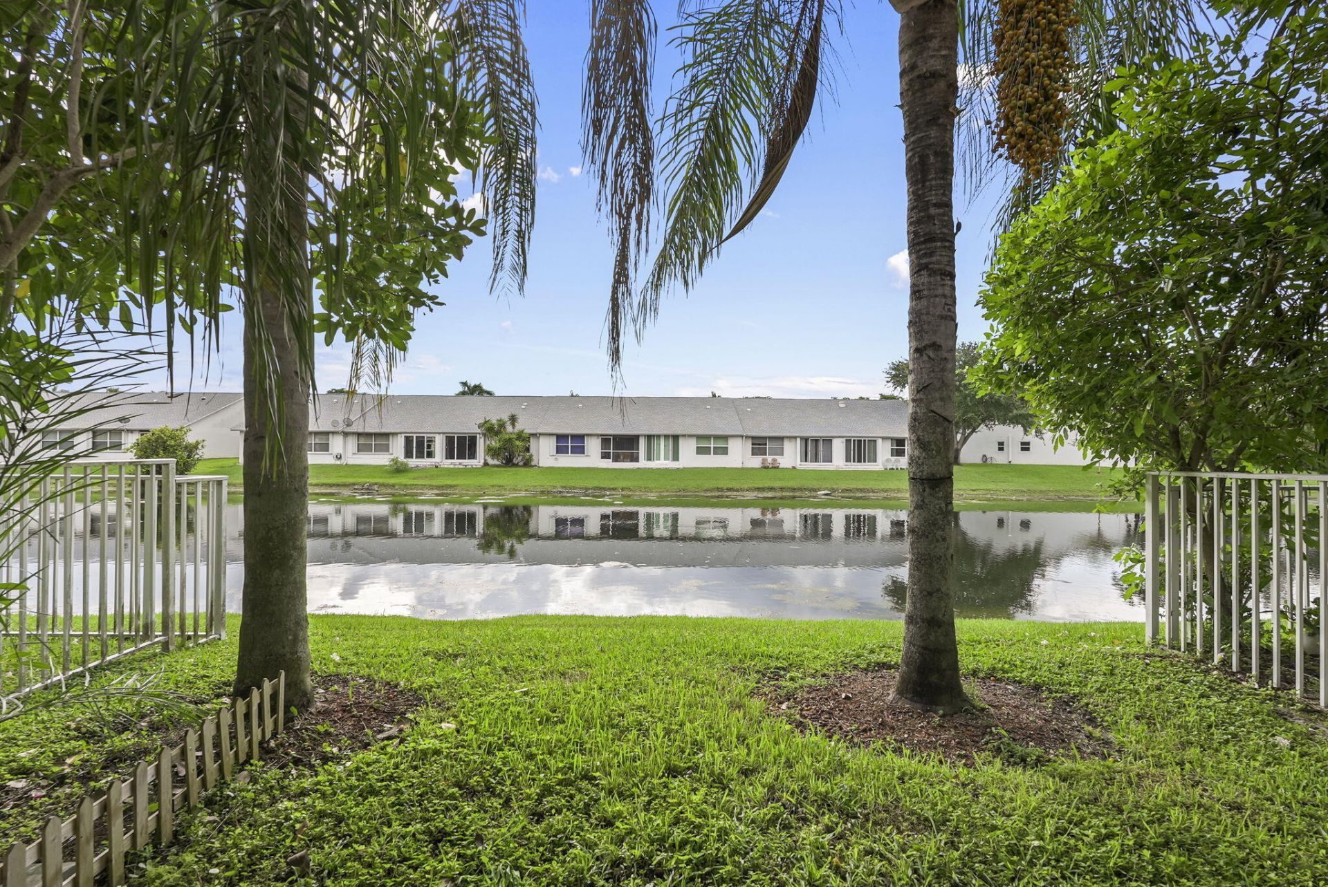 5963 Glasgow Way, Tamarac, FL 33321 Photo