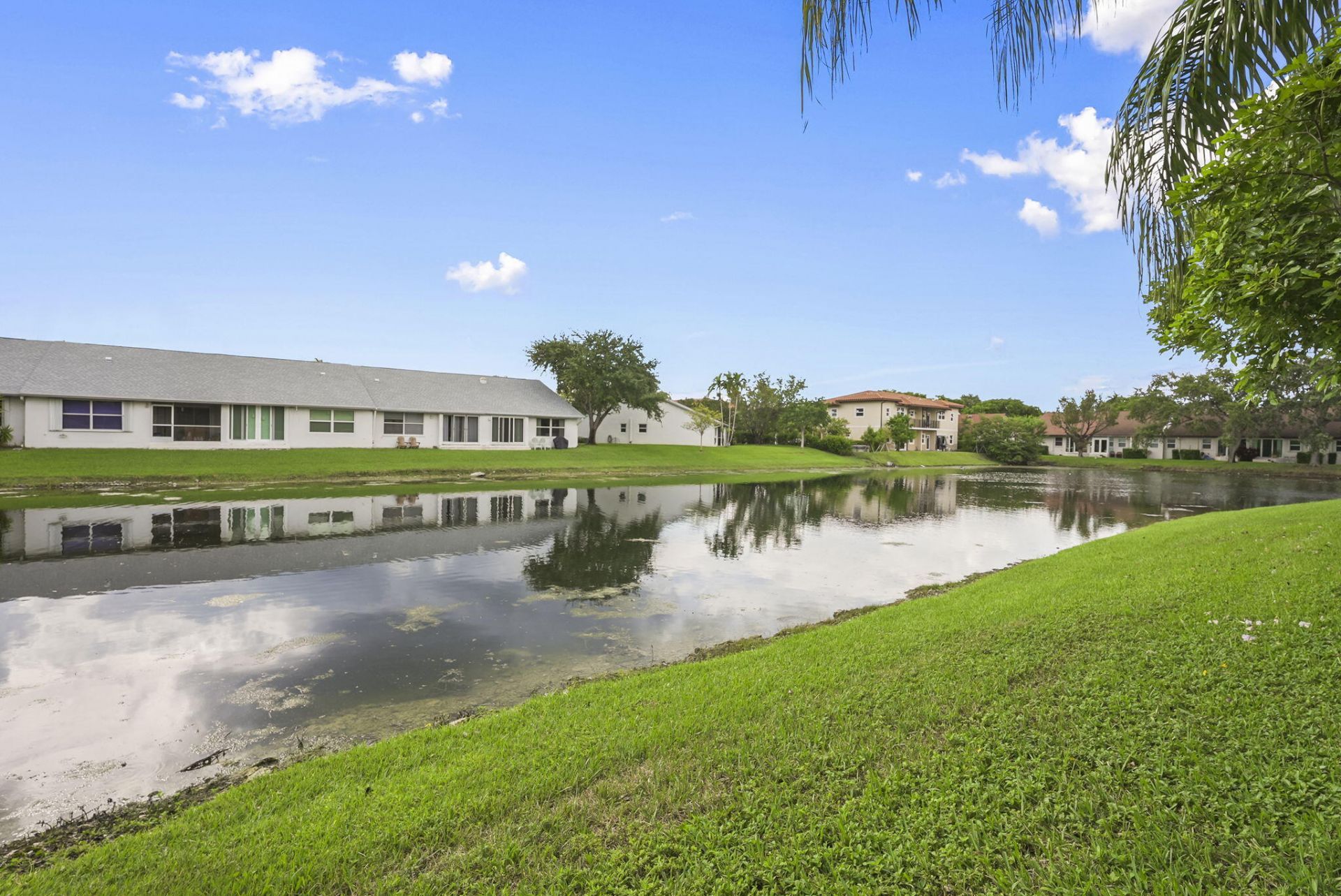 5963 Glasgow Way, Tamarac, FL 33321 Photo