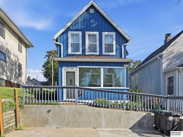 2924 Dupont Street, Omaha, NE 68105