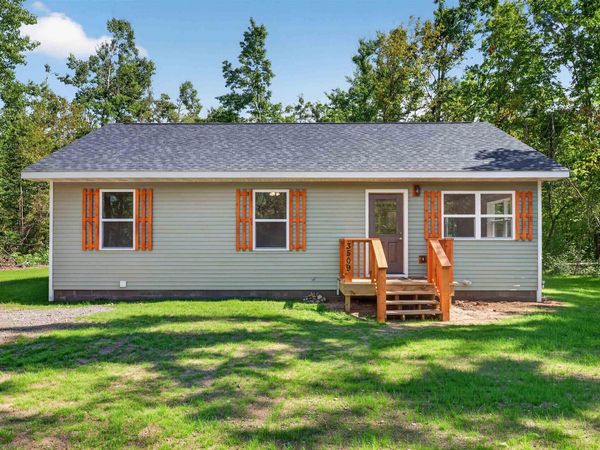 3509 North Point Drive, Gaylord, MI 49735
