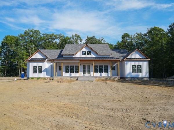 13216 Bradley Bridge Road , Chester, VA 23831