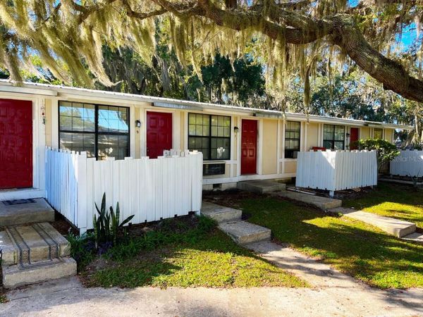 420-420 MILLS STREET , Unit 53, LEESBURG, FL 34748