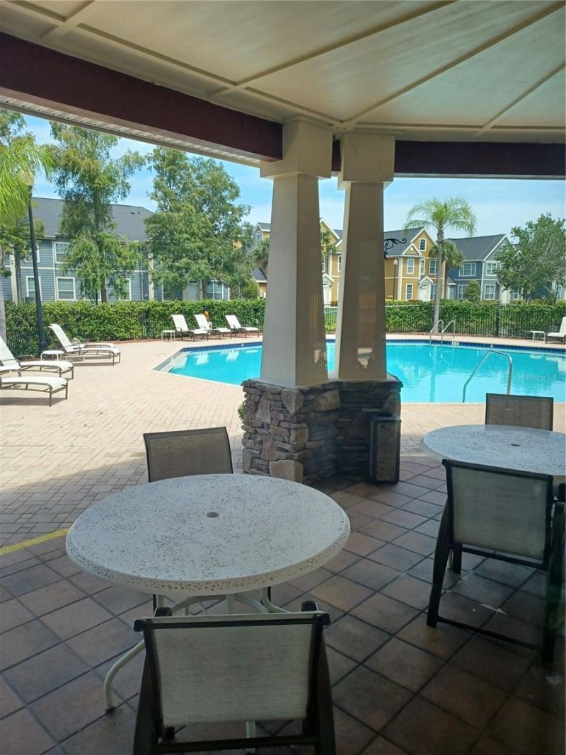 5570 Rosehill Road, Unit 102, Sarasota, FL 34233 Photo