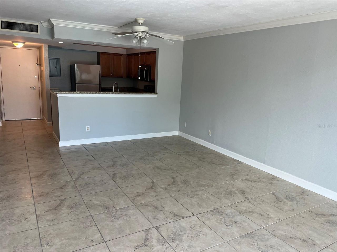 2740 Coconut Bay Ln Lane, Unit 3310 (3J), Sarasota, FL 34237 Photo