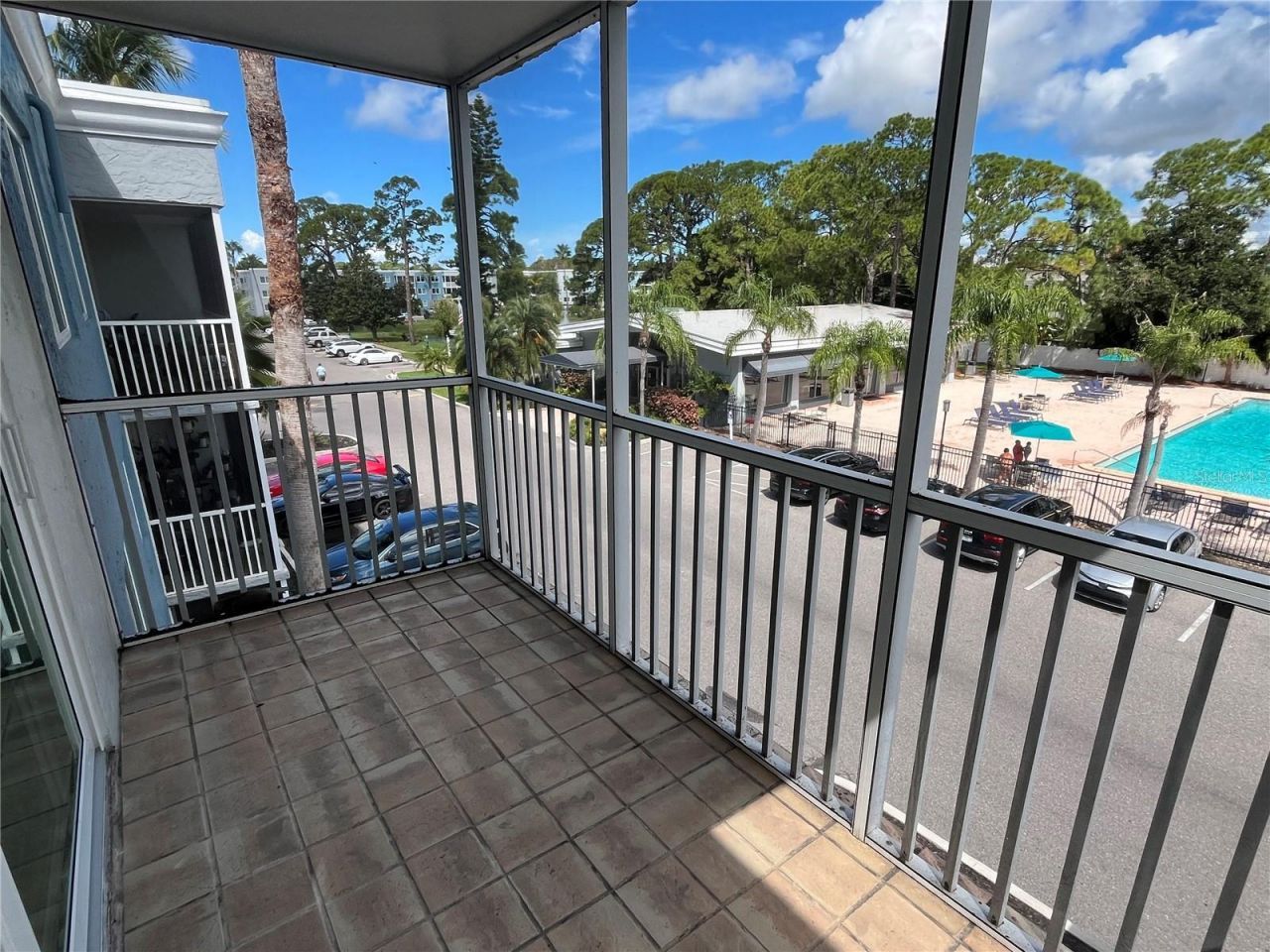 2740 Coconut Bay Ln Lane, Unit 3310 (3J), Sarasota, FL 34237 Photo