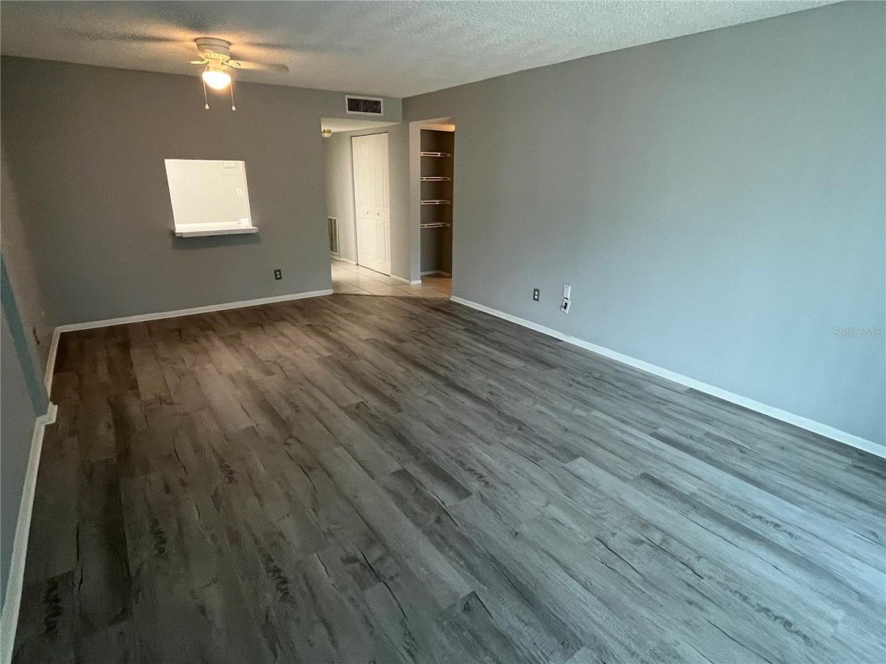 2700 Coconut Bay Lane, Unit 429 (2K), Sarasota, FL 34237 Photo