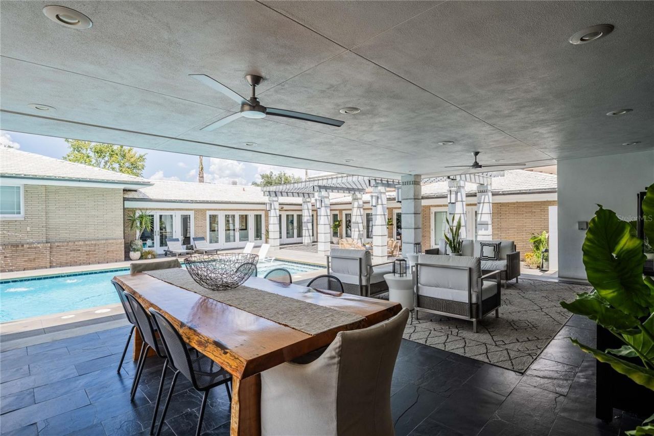 995 Lake Hollingsworth Drive, Lakeland, FL 33803 Photo