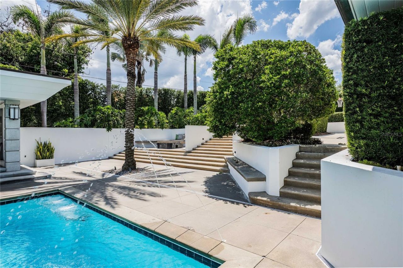 995 Lake Hollingsworth Drive, Lakeland, FL 33803 Photo