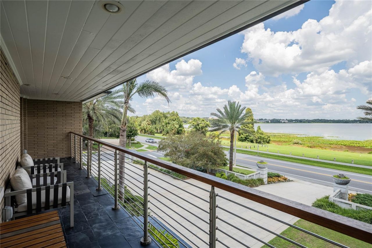995 Lake Hollingsworth Drive, Lakeland, FL 33803 Photo